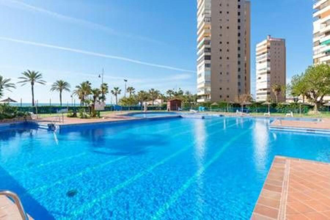 Playamar Waterfront Exclusive Apartment And Views Tower 2 Fl 14 Torremolinos Ngoại thất bức ảnh
