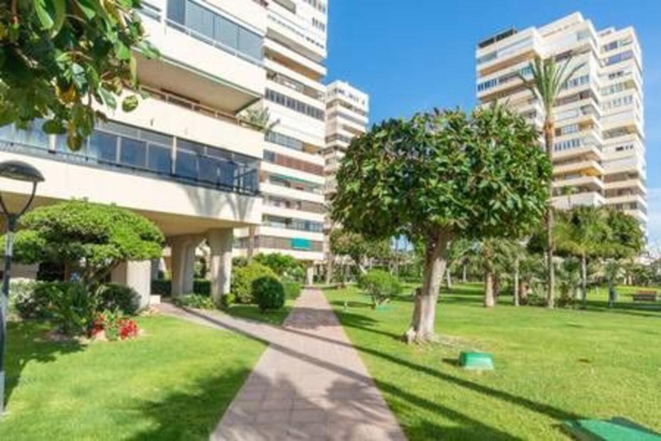 Playamar Waterfront Exclusive Apartment And Views Tower 2 Fl 14 Torremolinos Ngoại thất bức ảnh