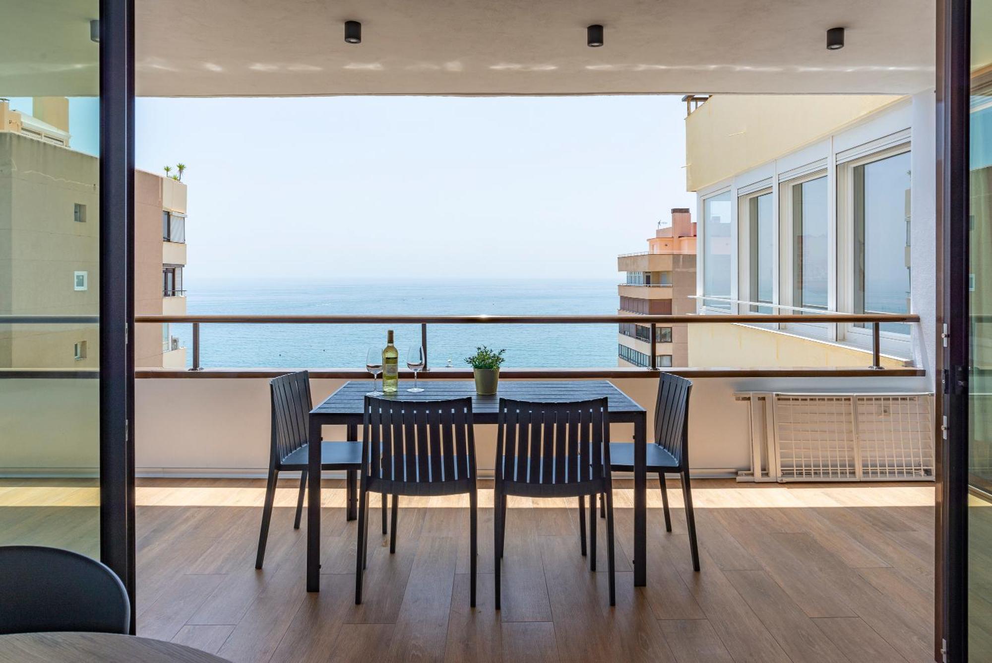 Playamar Waterfront Exclusive Apartment And Views Tower 2 Fl 14 Torremolinos Ngoại thất bức ảnh
