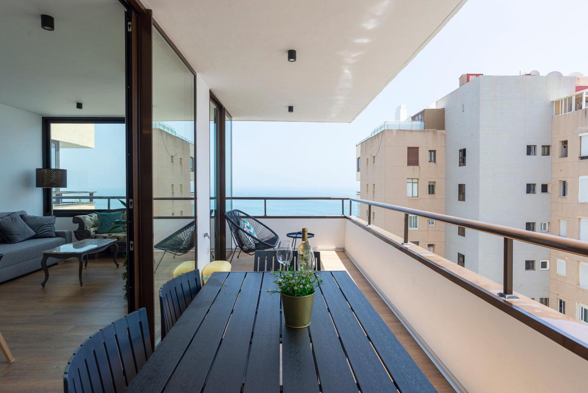 Playamar Waterfront Exclusive Apartment And Views Tower 2 Fl 14 Torremolinos Ngoại thất bức ảnh